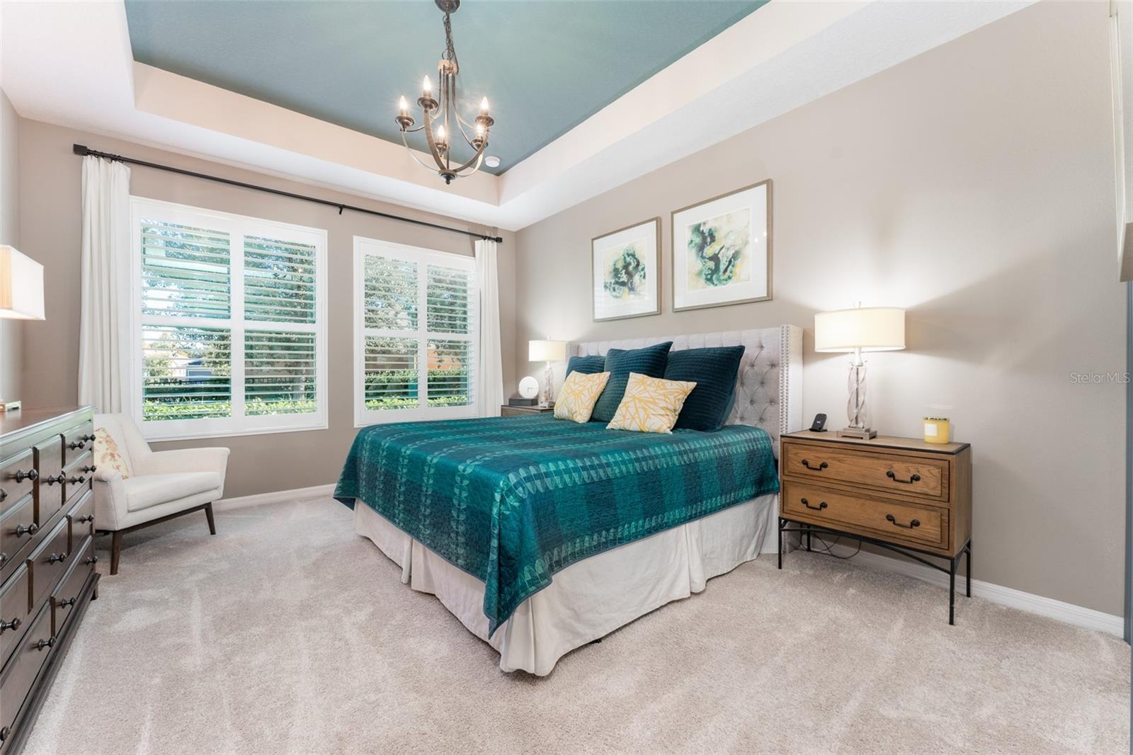 Image 16 of 52 For 6002 Thrushwood Road