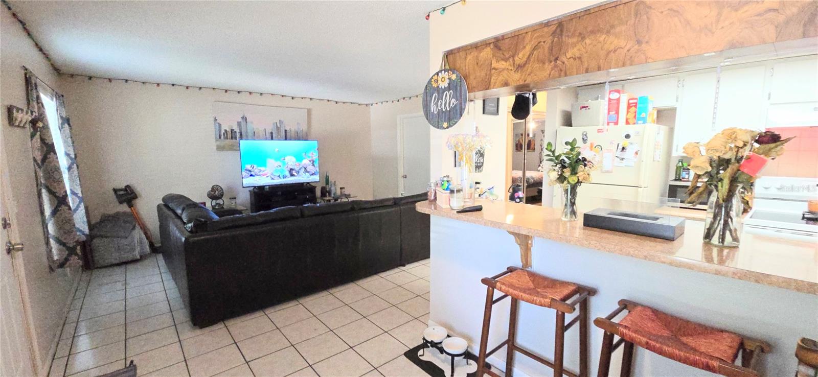 Image 6 of 25 For 652 37th Street N