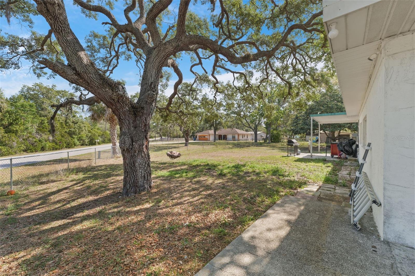 Image 31 of 35 For 7143 Sealawn Drive
