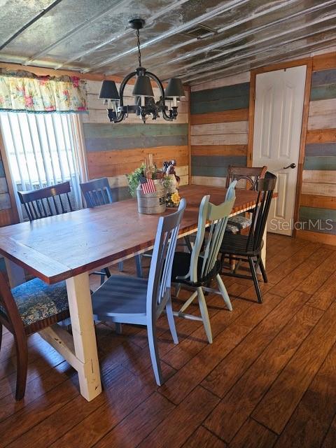 Listing photo id 7 for 26419 Rolling Acres Drive E