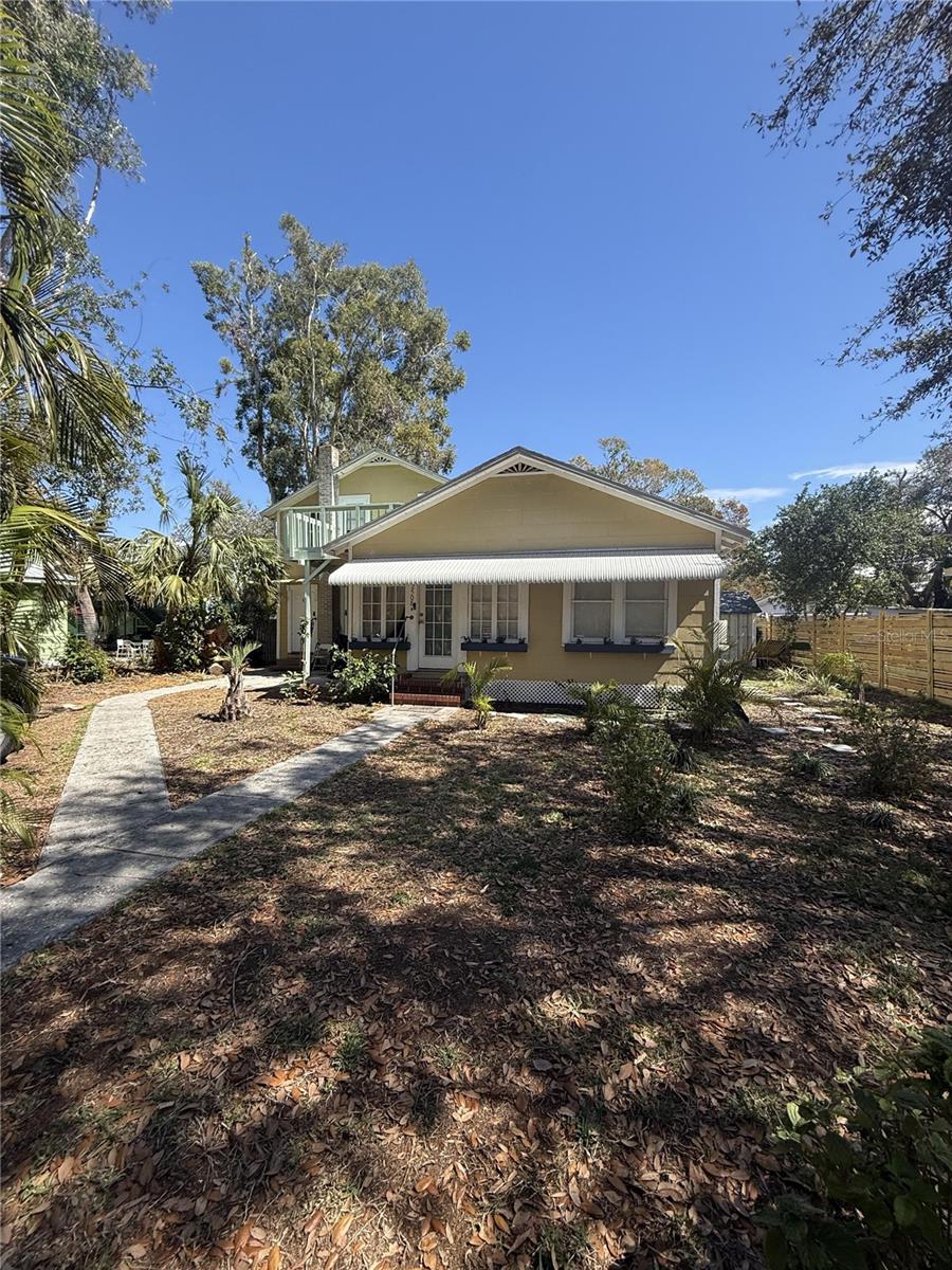 Image 1 of 62 For 2508 Beach Boulevard S