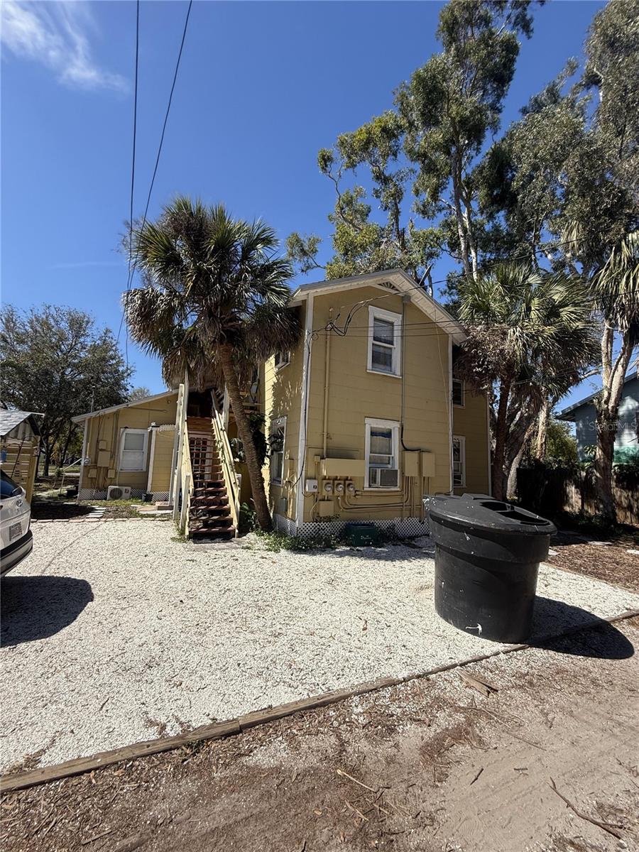 Image 45 of 62 For 2508 Beach Boulevard S