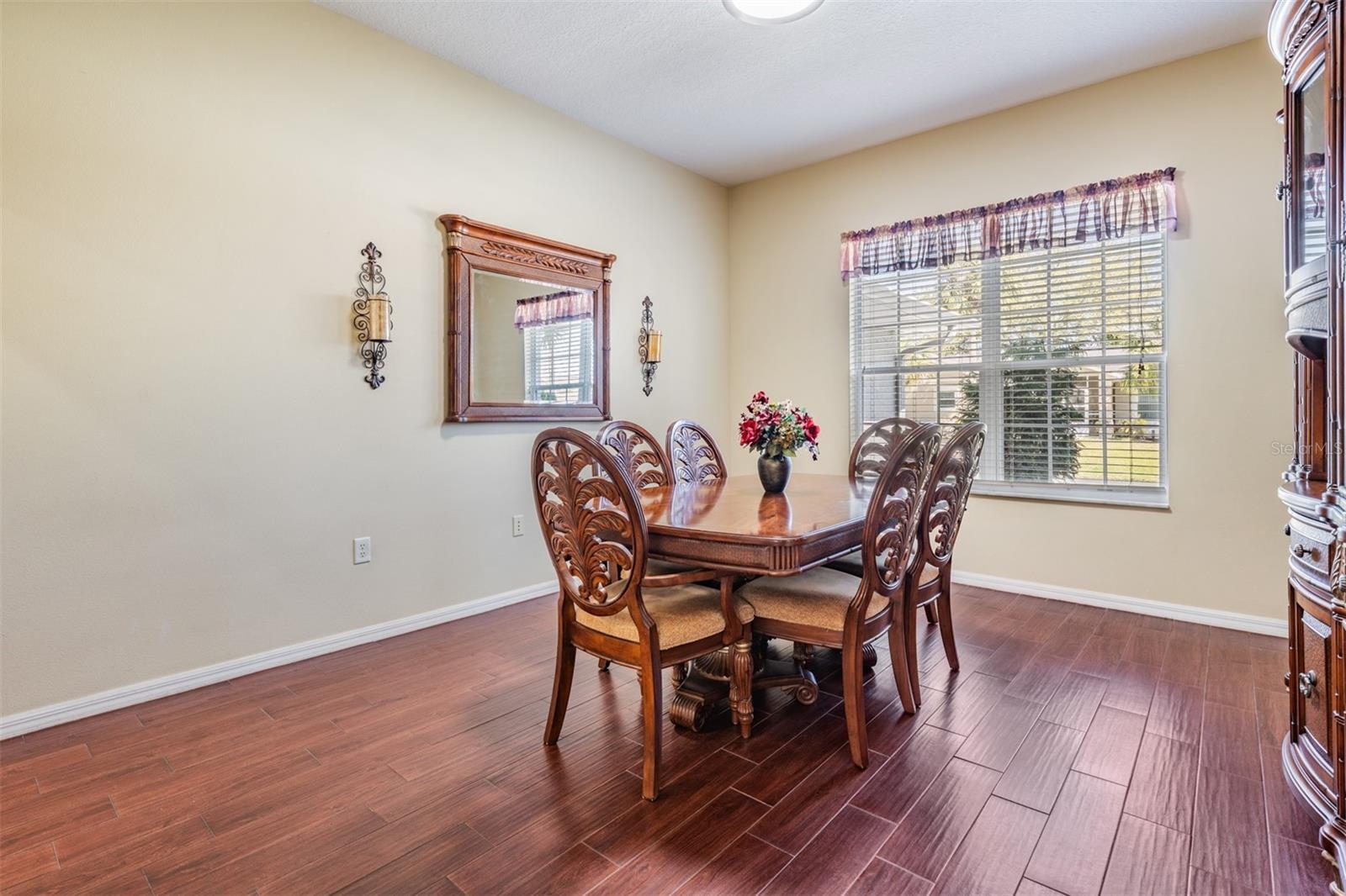 Image 10 of 87 For 10216 Moshie Lane