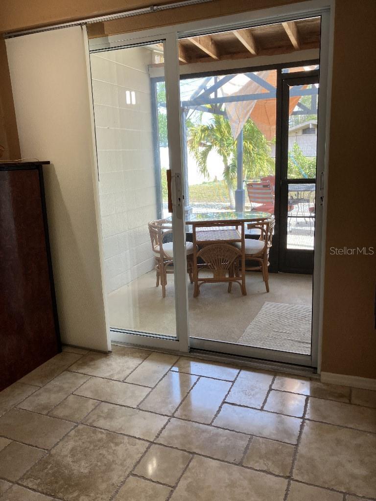 Image 8 of 15 For 609 49th Street Court W