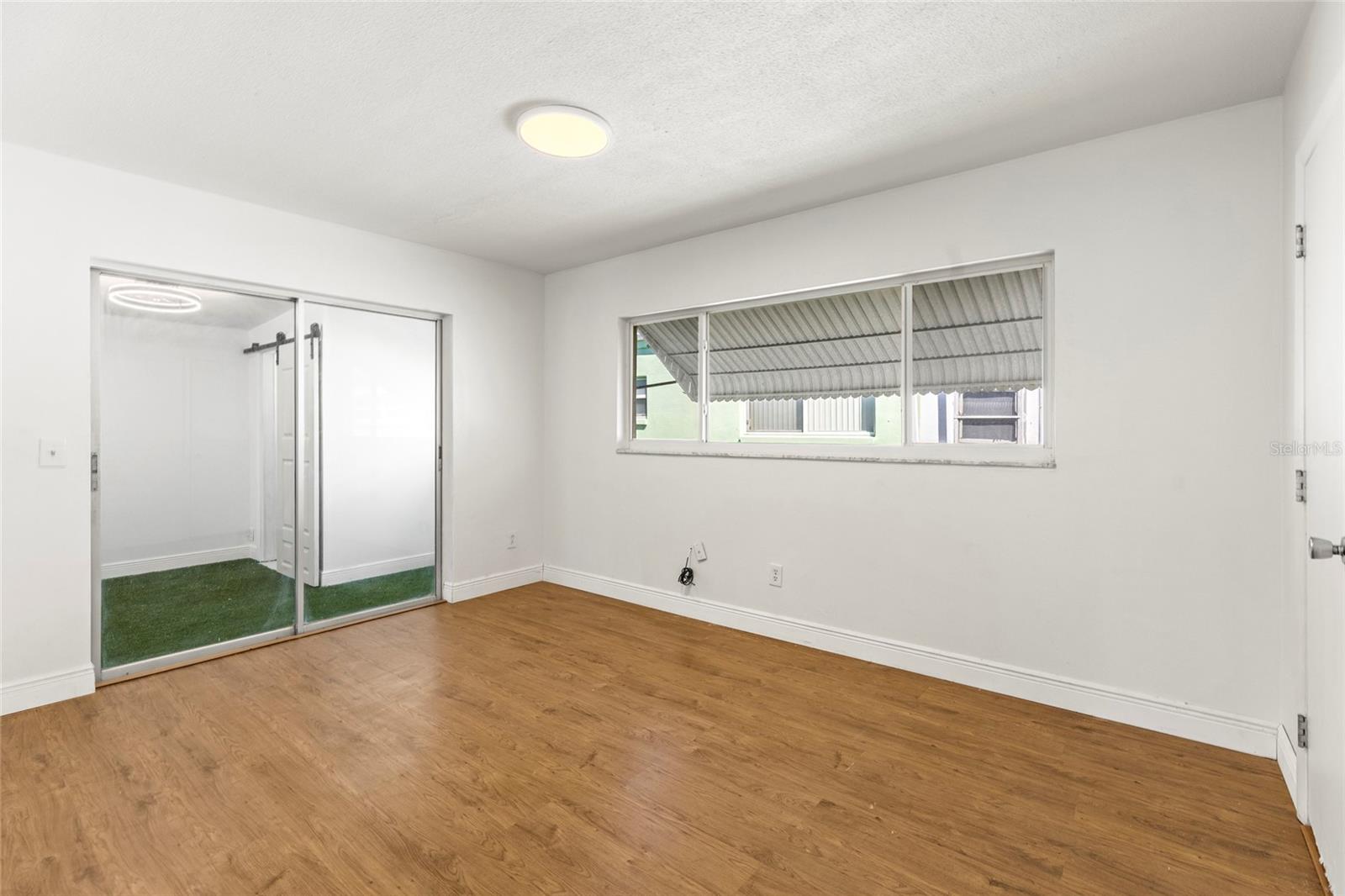 Image 10 of 16 For 250 Rosery Road 314