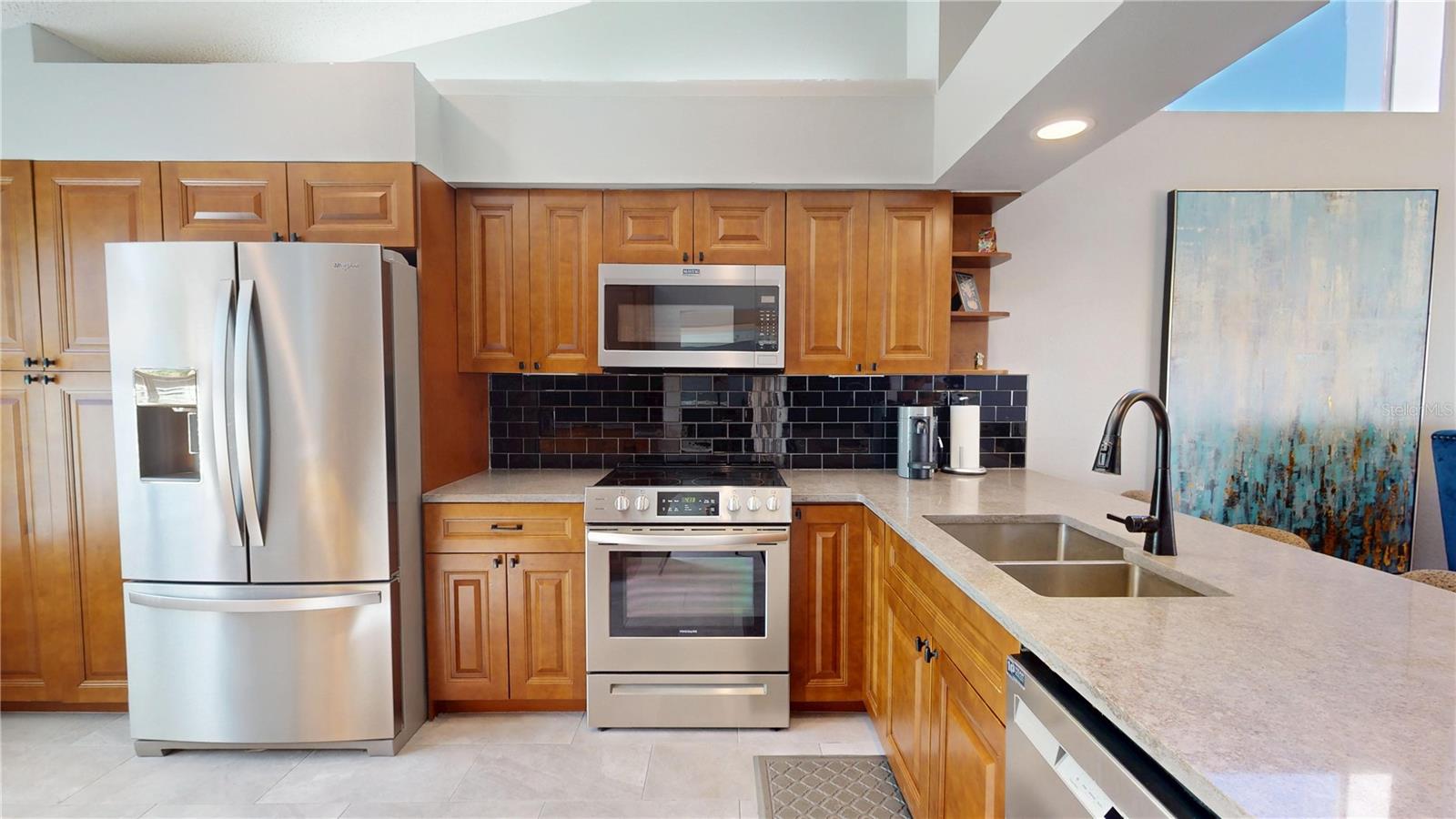 Image 4 of 66 For 3639 Darston Street