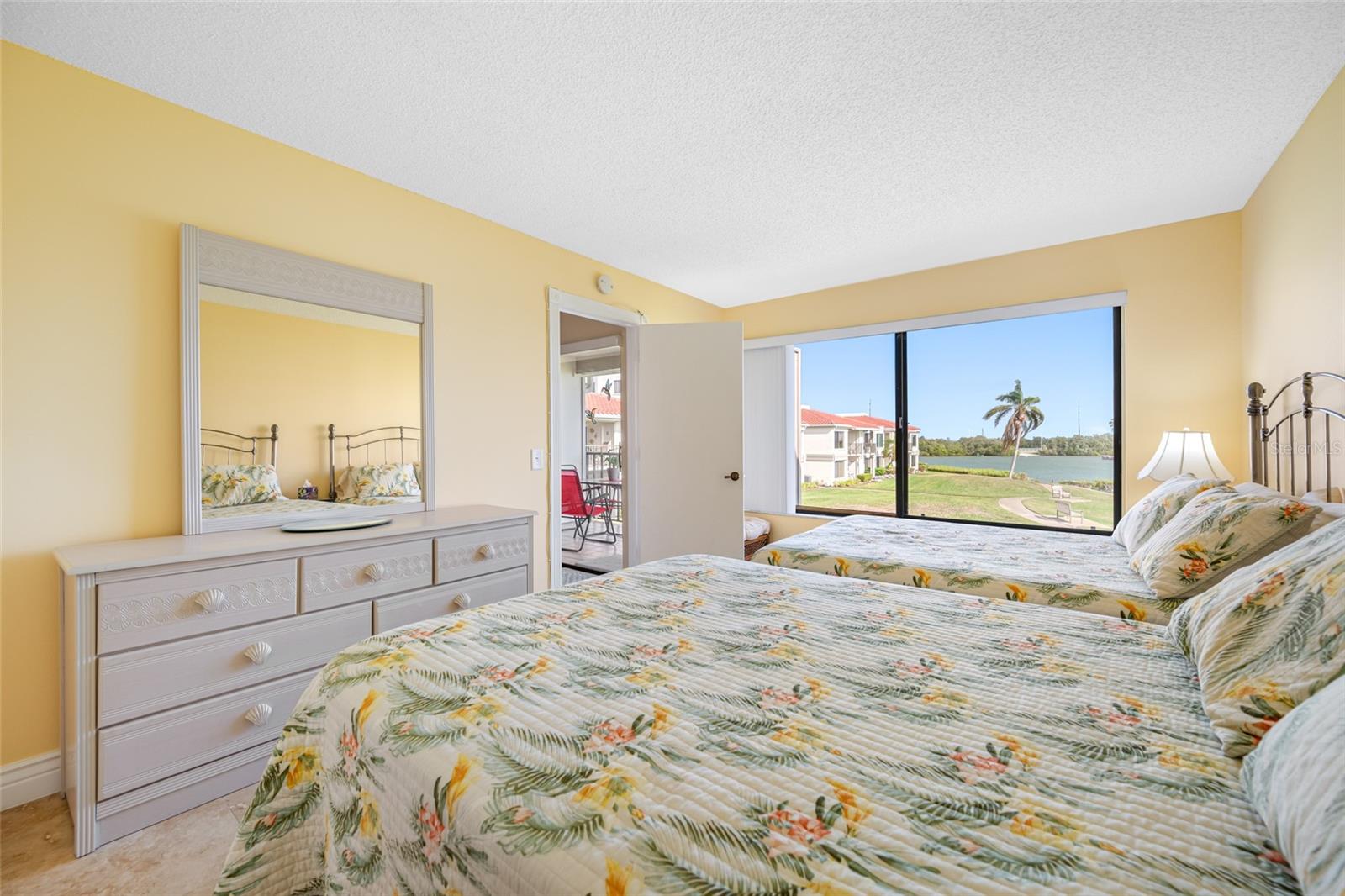 Image 24 of 45 For 6357 Bahia Del Mar Boulevard 206