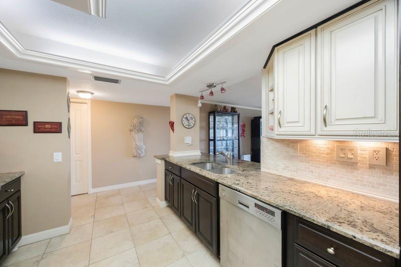 Image 12 of 45 For 5700 Escondida Boulevard S 506