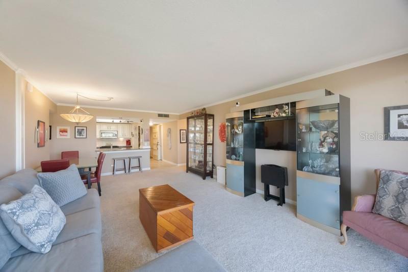 Image 18 of 45 For 5700 Escondida Boulevard S 506