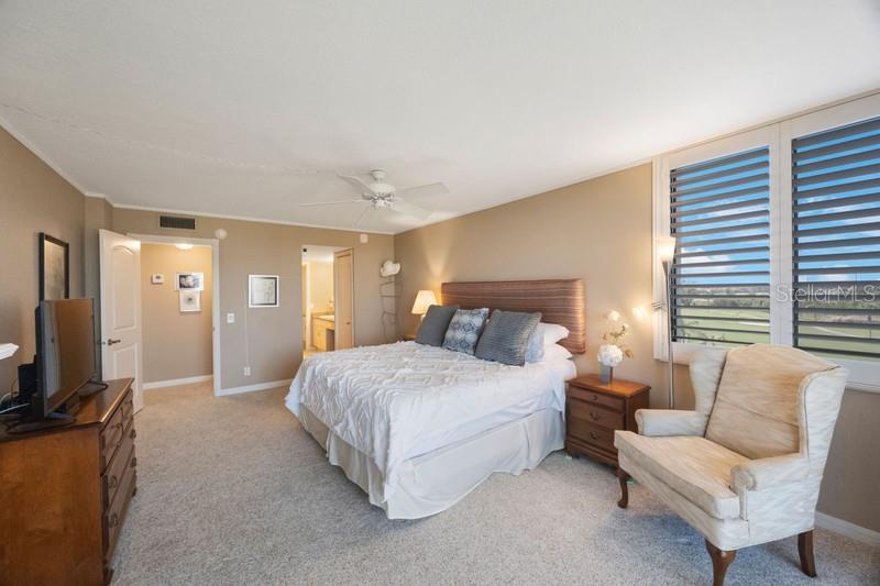Image 21 of 45 For 5700 Escondida Boulevard S 506