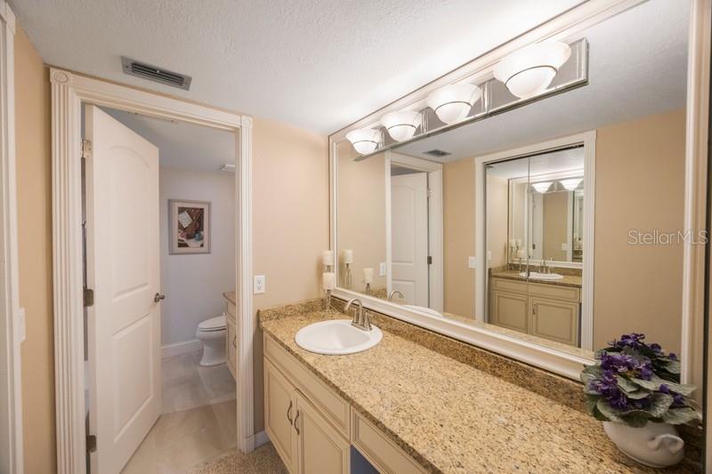 Image 23 of 45 For 5700 Escondida Boulevard S 506