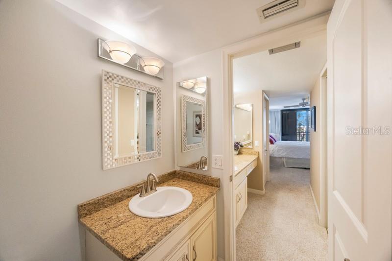 Image 25 of 45 For 5700 Escondida Boulevard S 506