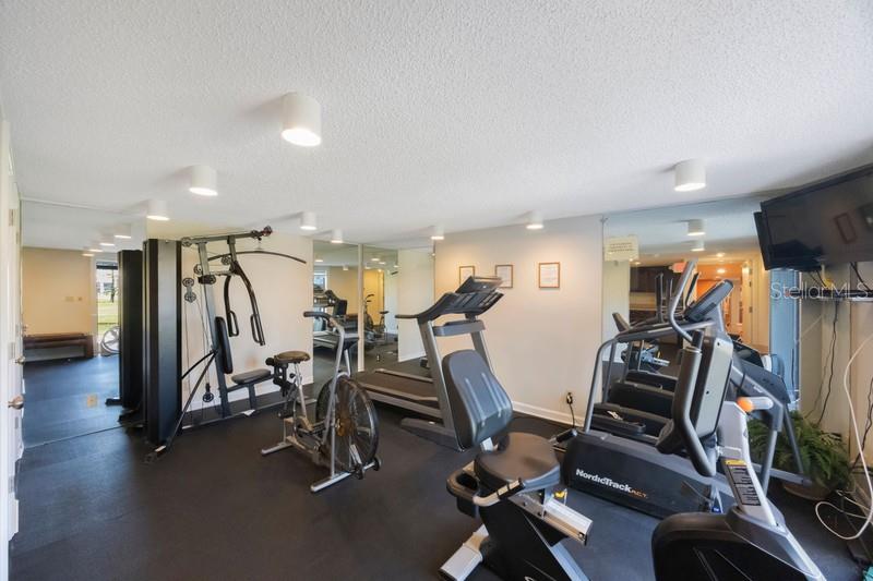 Image 38 of 45 For 5700 Escondida Boulevard S 506