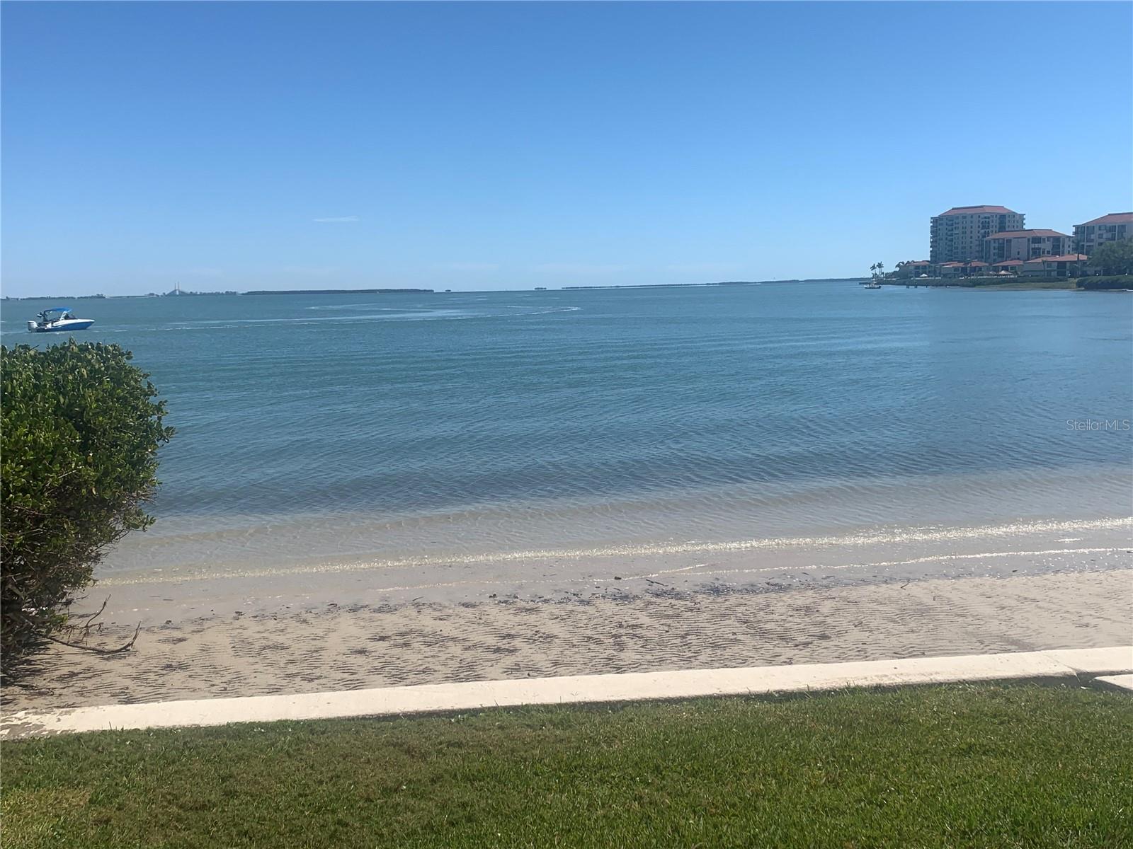 Image 5 of 45 For 5700 Escondida Boulevard S 506