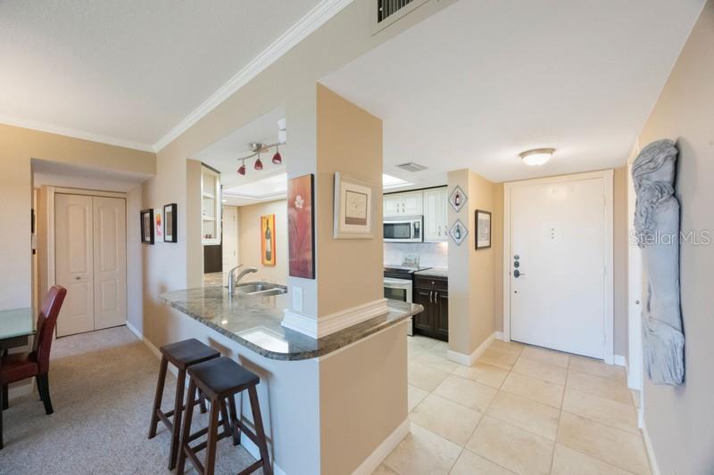 Image 8 of 45 For 5700 Escondida Boulevard S 506