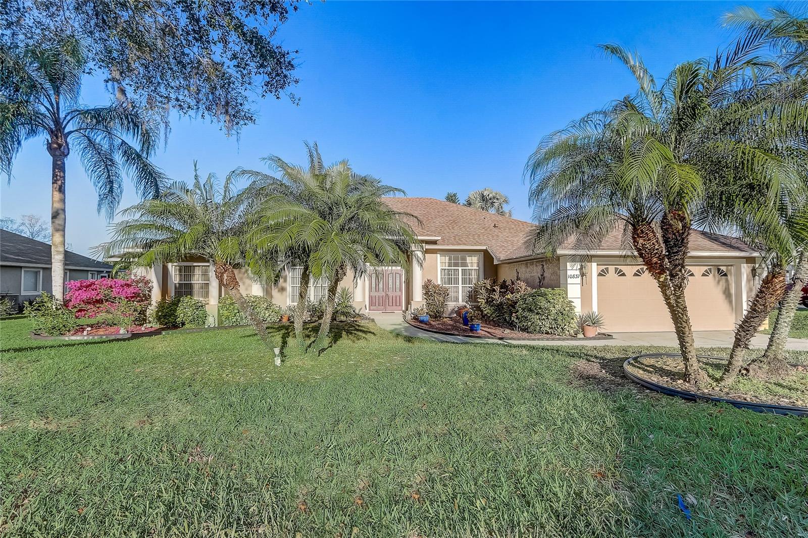 Details for 10837 Versailles Boulevard, CLERMONT, FL 34711