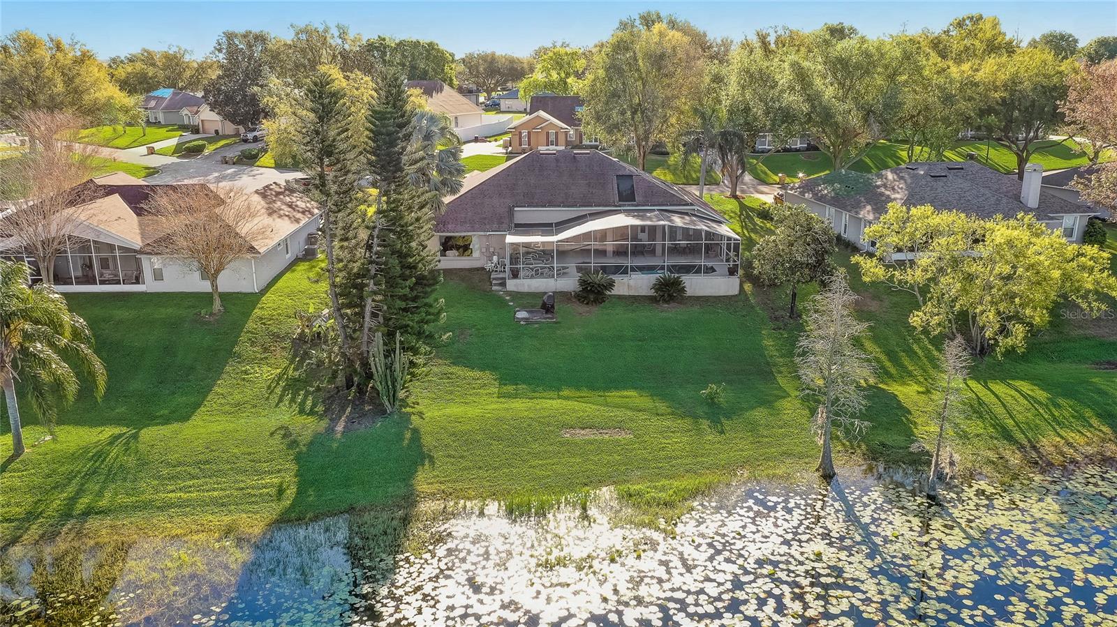 Image 34 of 40 For 10837 Versailles Boulevard