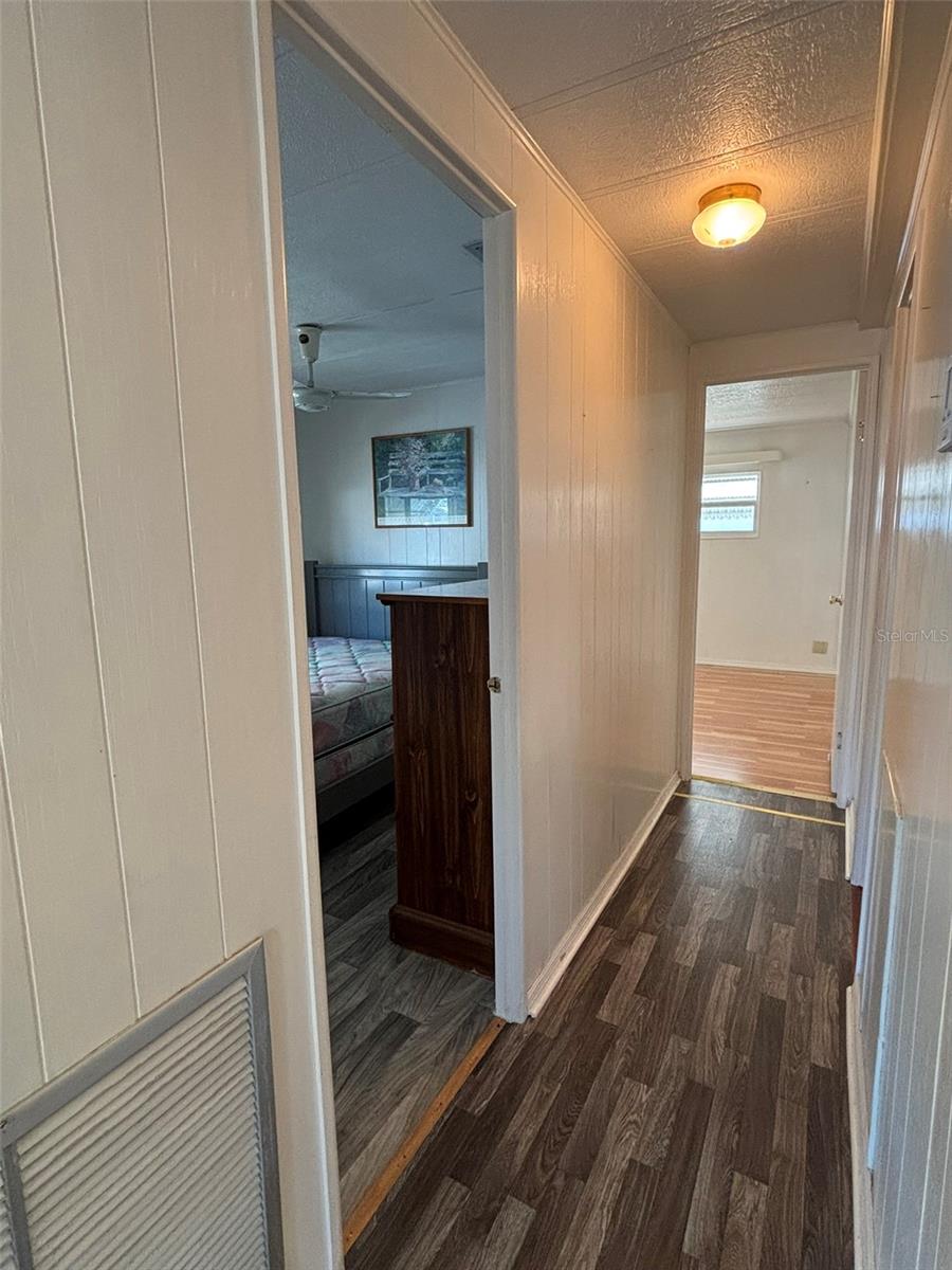 Listing photo id 9 for 21 Frangipani Circle