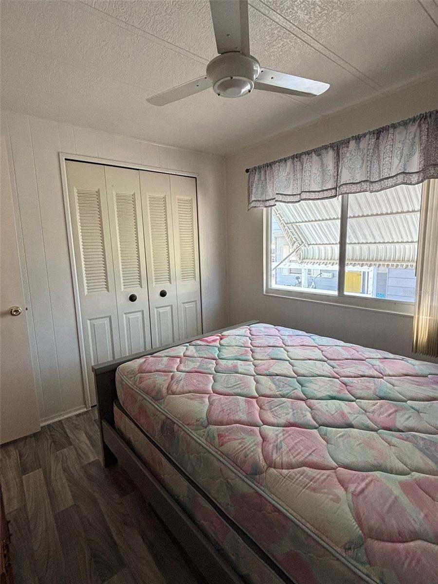 Listing photo id 11 for 21 Frangipani Circle