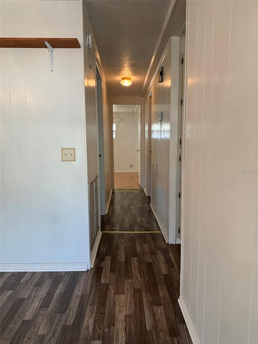 Listing photo id 5 for 21 Frangipani Circle
