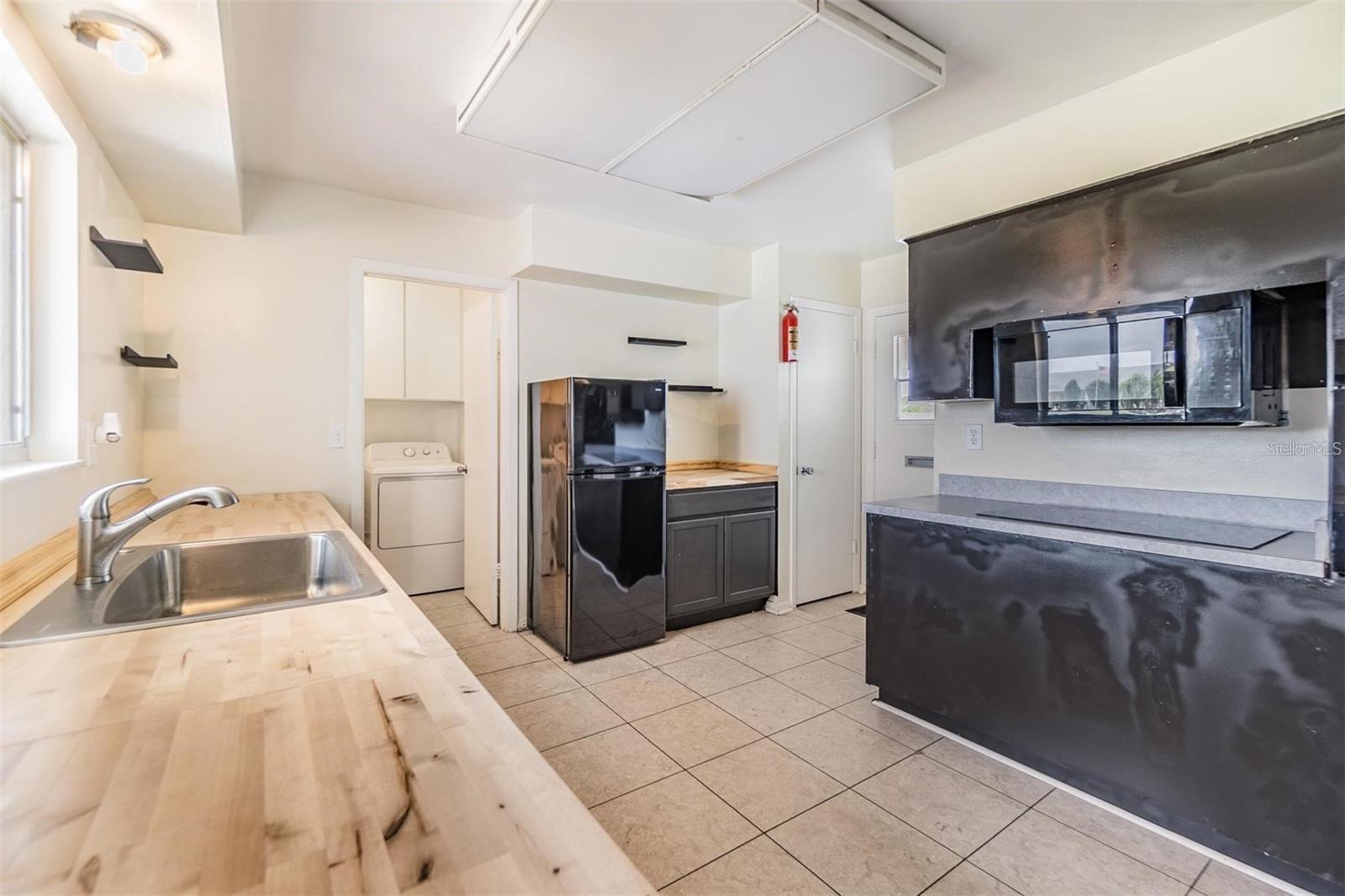 Image 12 of 40 For 1515 Danbury Drive
