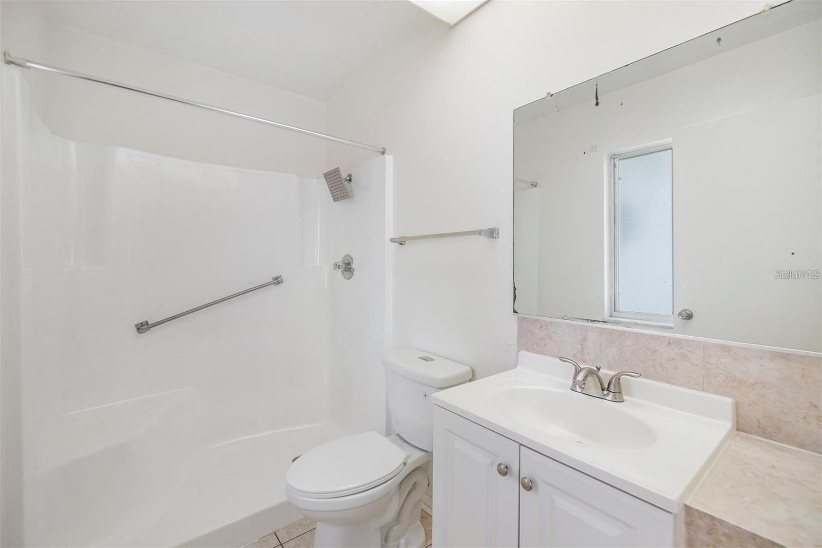 Image 17 of 40 For 1515 Danbury Drive