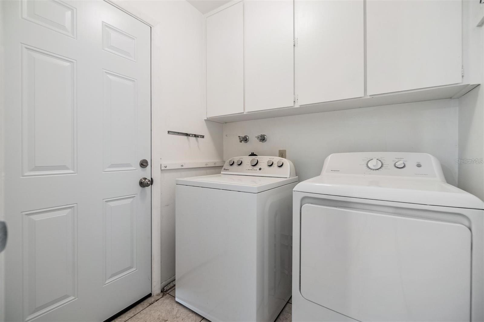 Image 20 of 40 For 1515 Danbury Drive