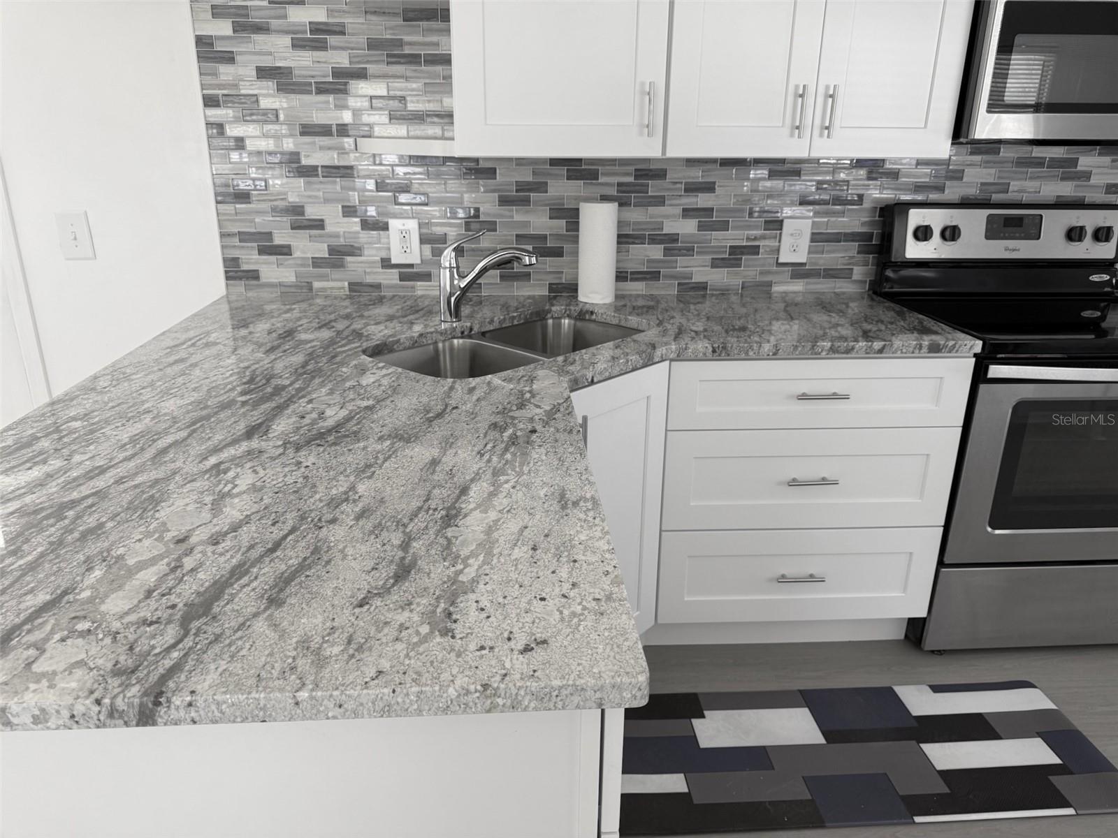 Image 11 of 30 For 4851 Gandy Boulevard B1l14