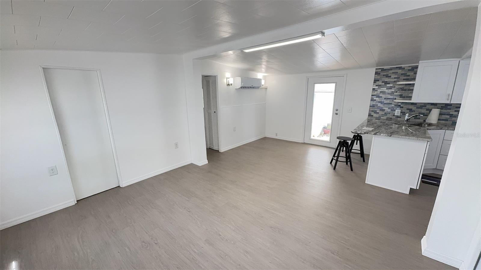 Image 7 of 30 For 4851 Gandy Boulevard B1l14