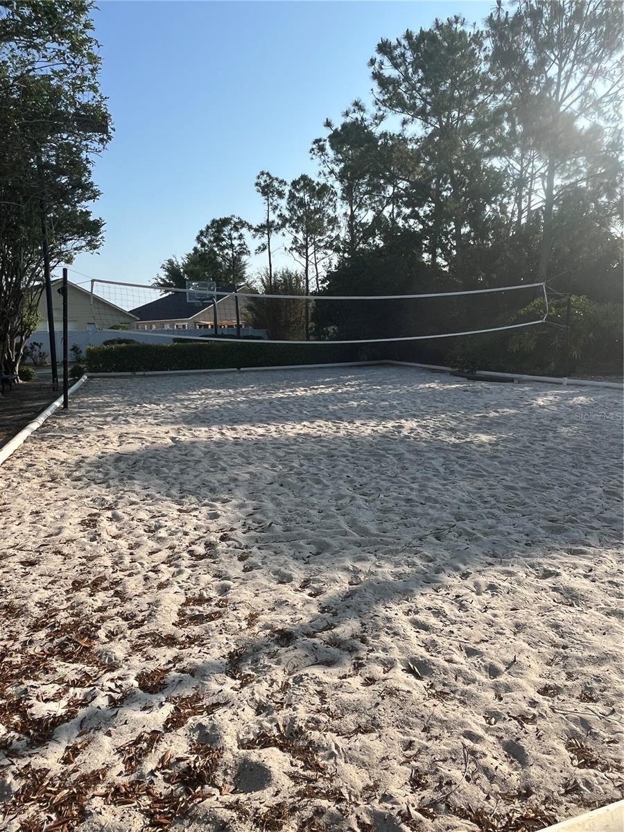 Listing photo id 47 for 540 Somerhill Drive Ne