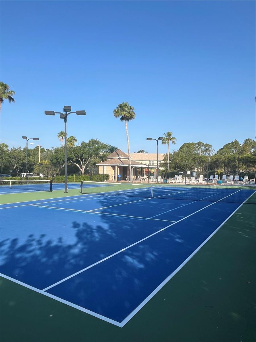 Listing photo id 51 for 540 Somerhill Drive Ne