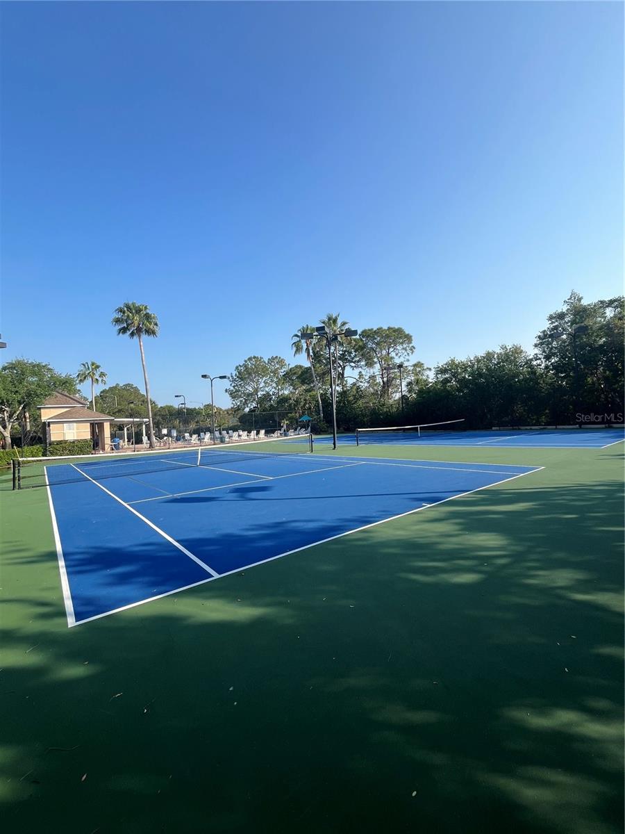 Listing photo id 53 for 540 Somerhill Drive Ne