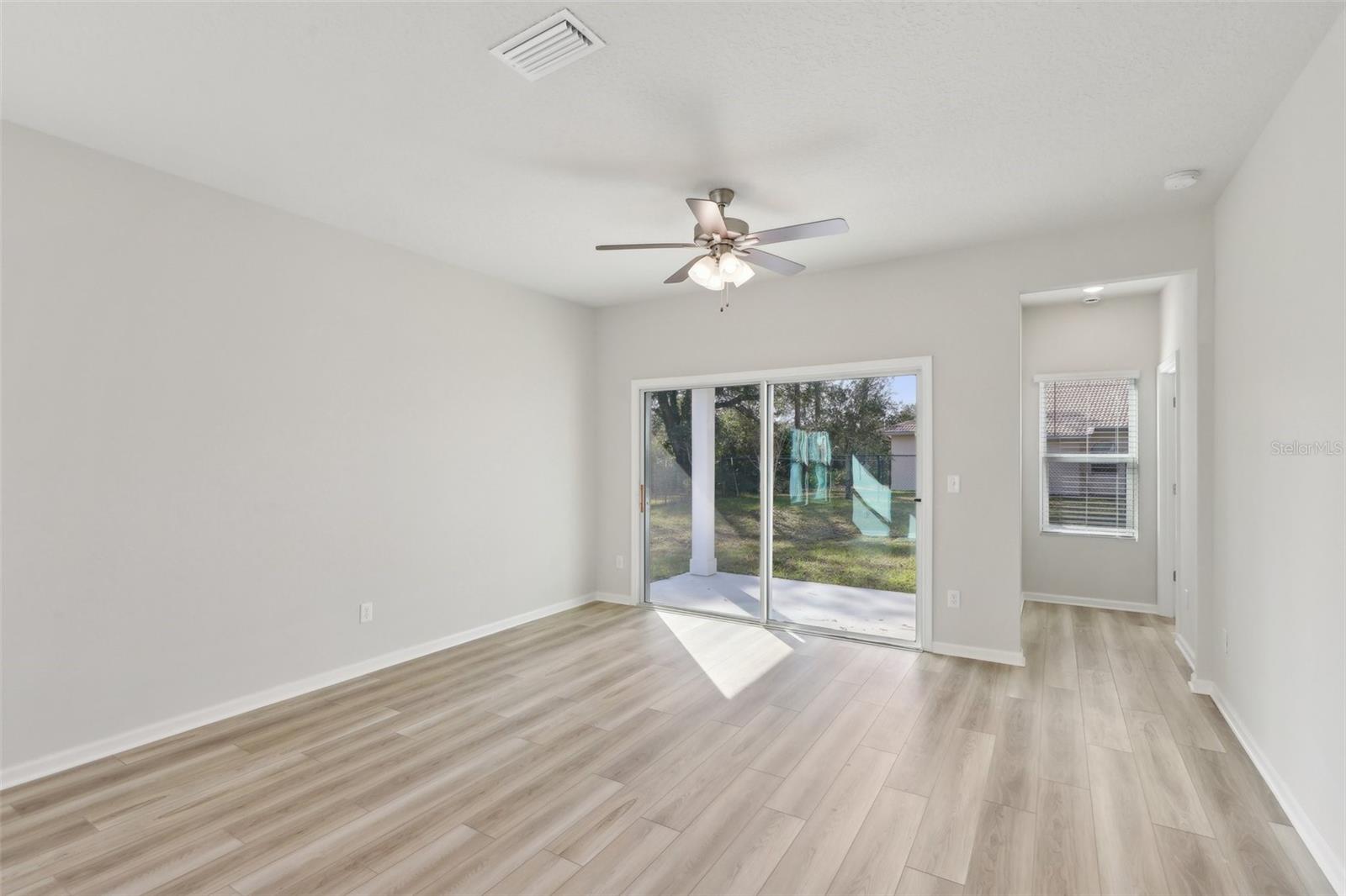 Image 4 of 25 For 186 Pritchard Drive