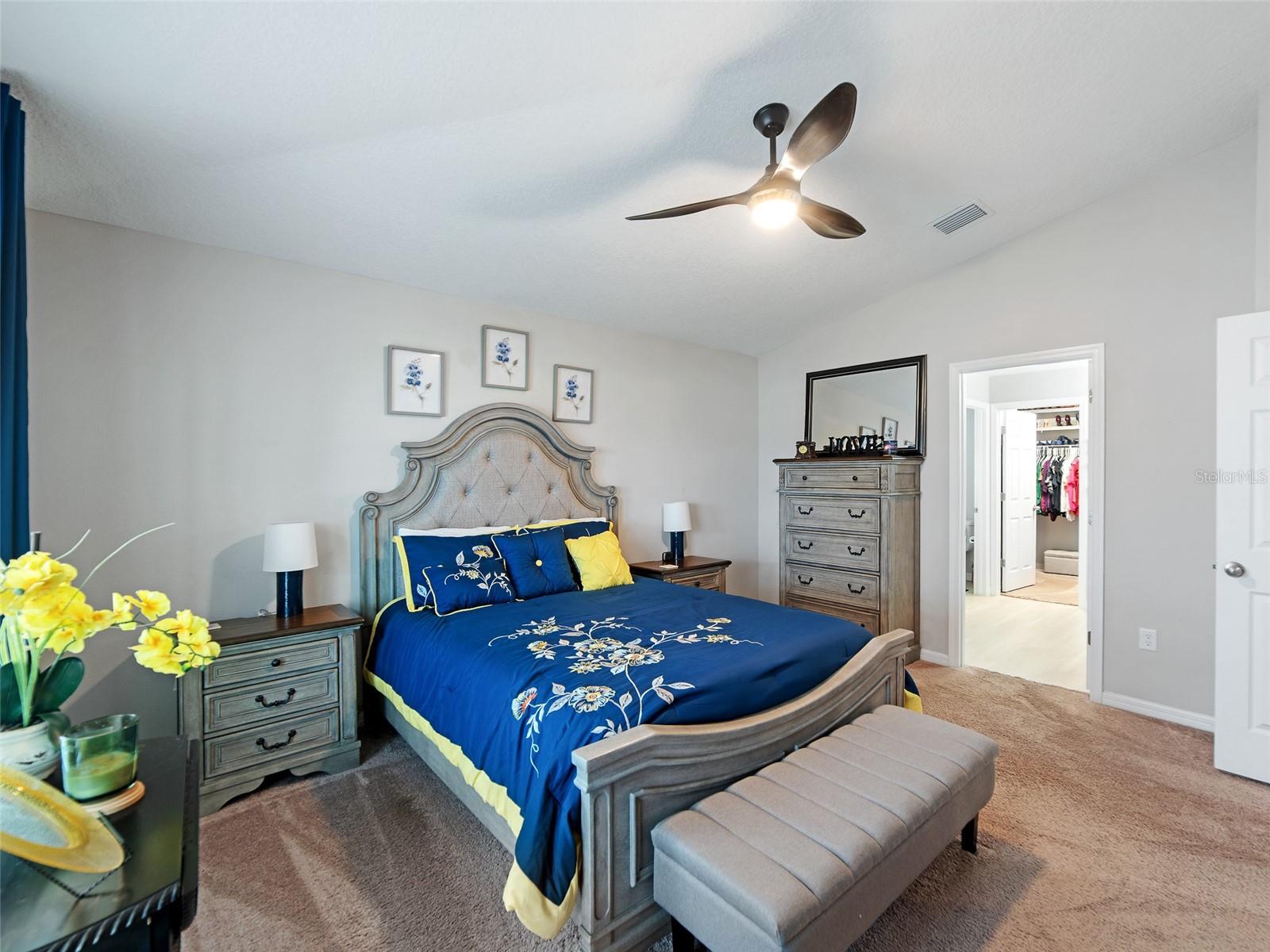 Listing photo id 18 for 12635 Tannencrest Drive