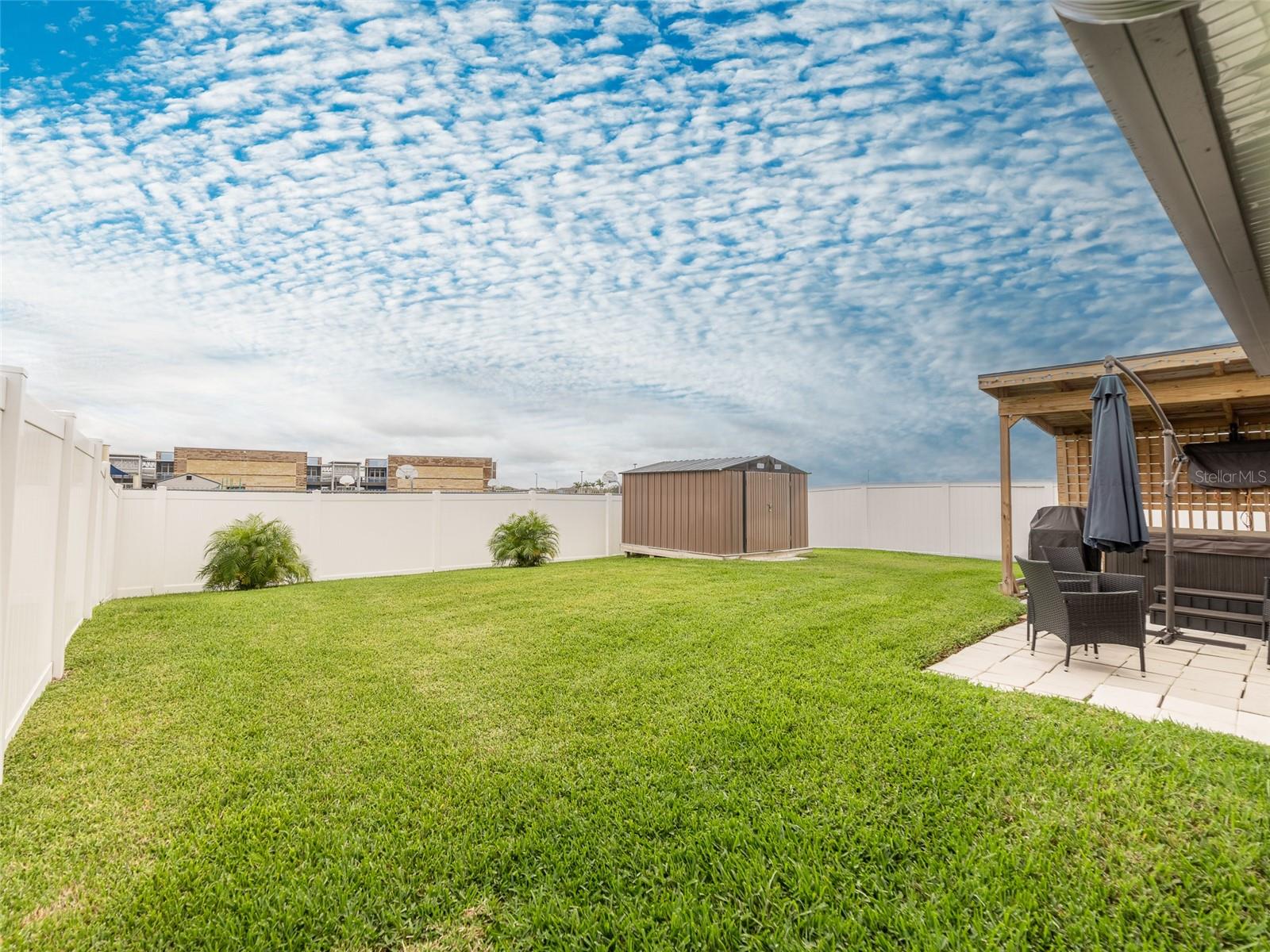 Listing photo id 29 for 12635 Tannencrest Drive