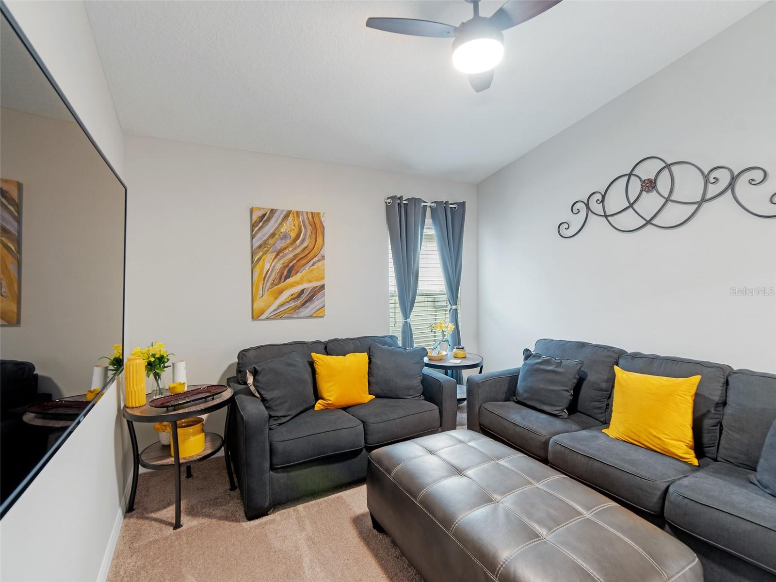 Listing photo id 6 for 12635 Tannencrest Drive
