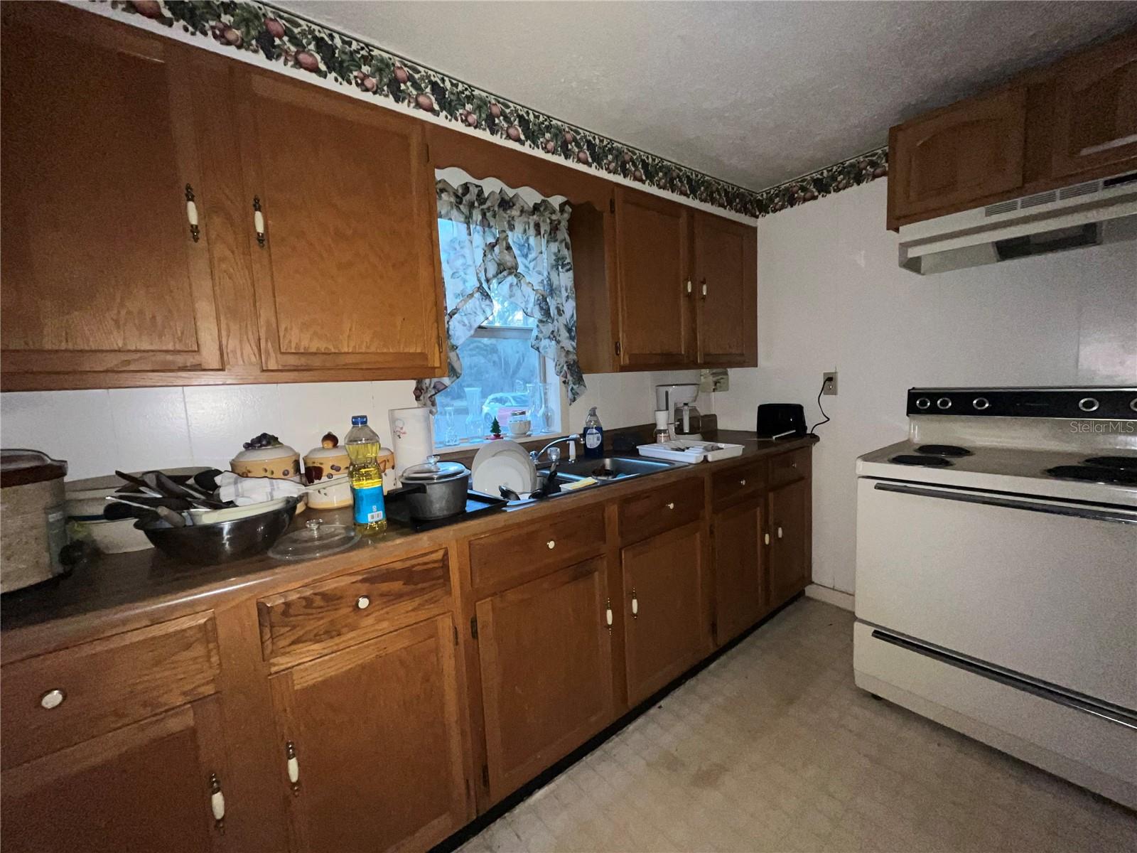 Image 11 of 20 For 1502 Wiggins Road