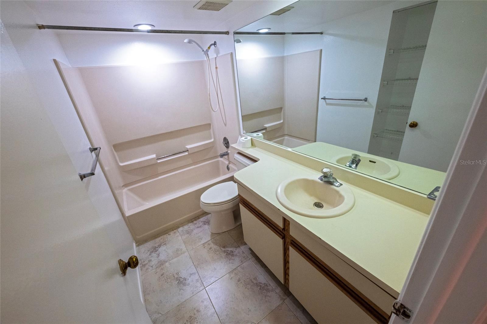 Image 57 of 70 For 6125 113th Street 505