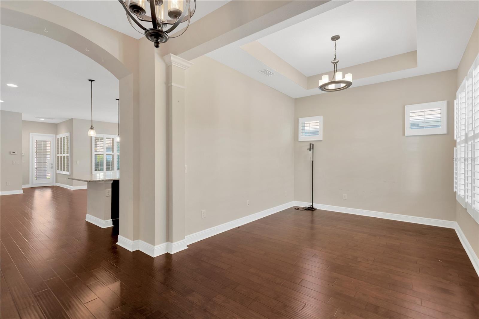 Listing photo id 5 for 4127 Broad Porch Run