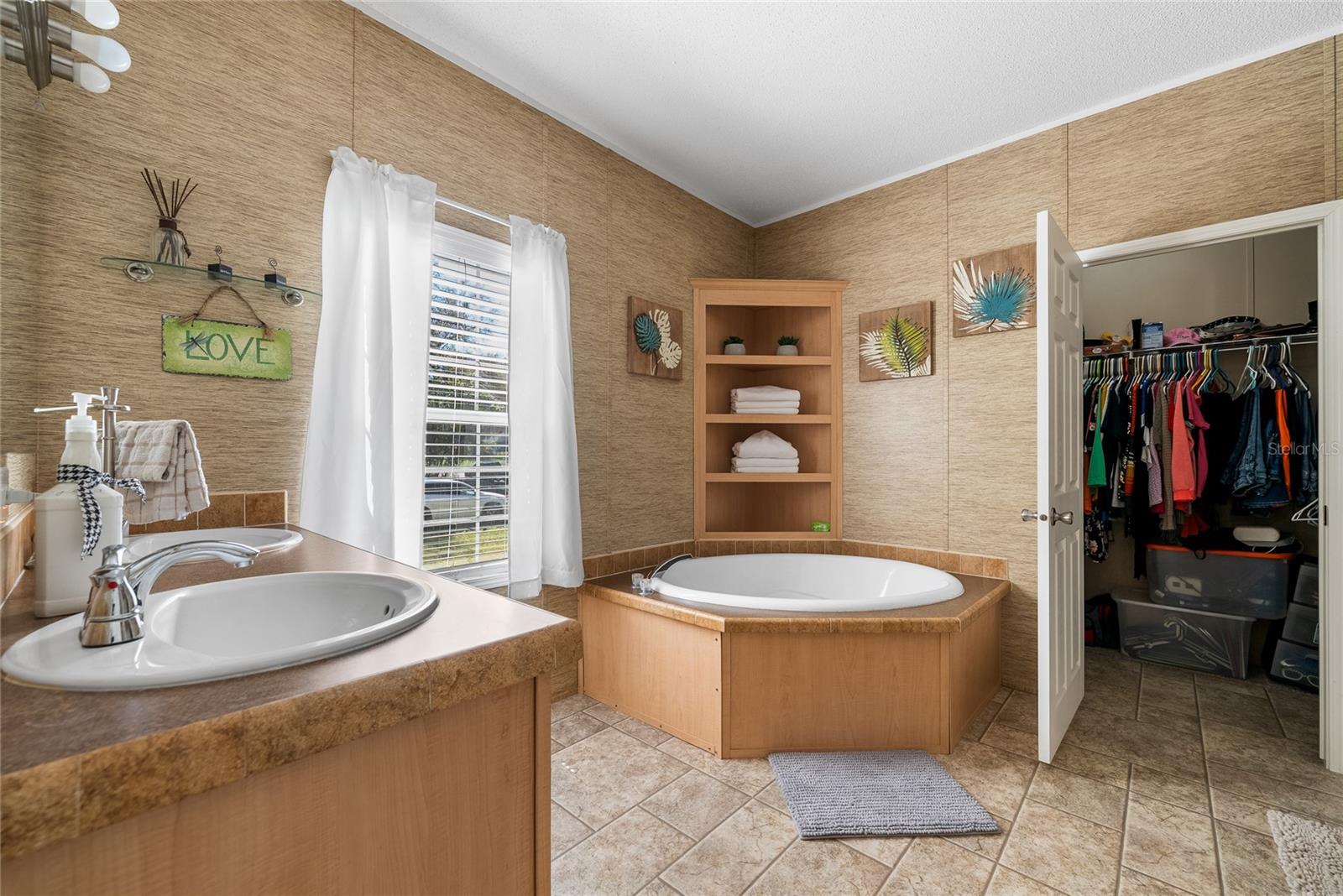 Image 18 of 42 For 6918 49th Place