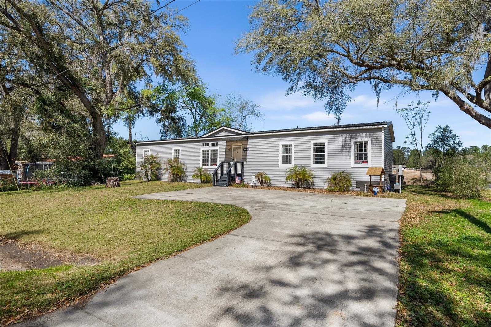 Image 2 of 42 For 6918 49th Place