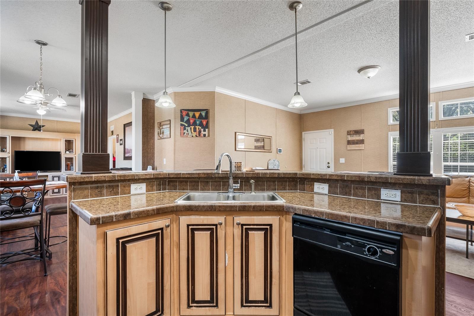 Image 9 of 42 For 6918 49th Place
