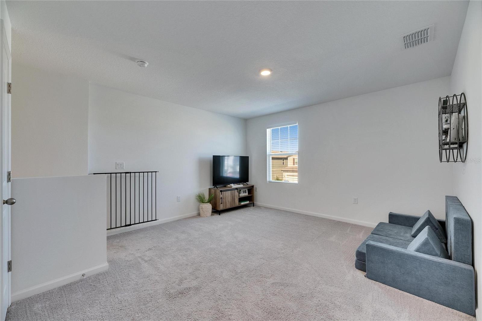 Image 12 of 33 For 9008 Waxwing Way
