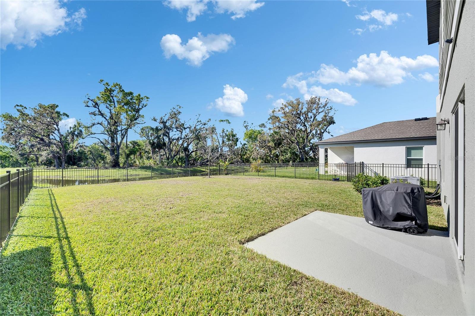 Image 21 of 33 For 9008 Waxwing Way