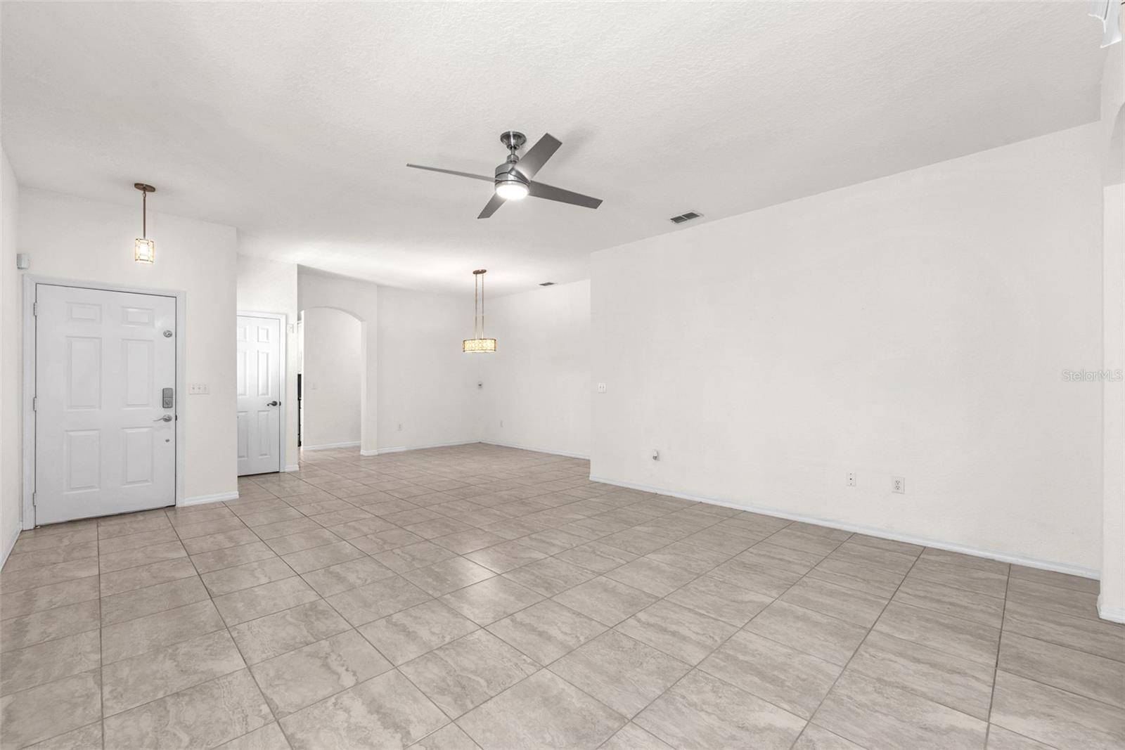Image 10 of 39 For 2206 Preservation Drive #2206