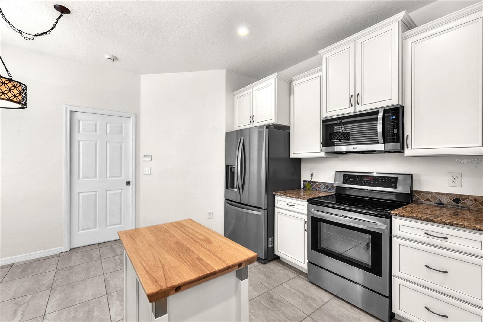 Image 16 of 39 For 2206 Preservation Drive #2206