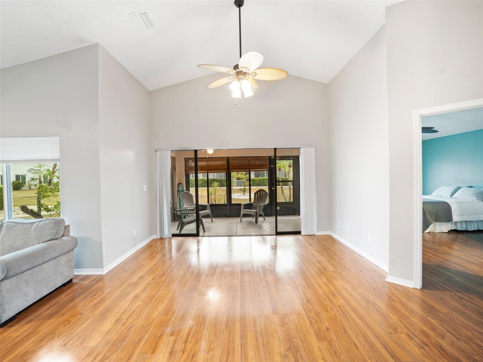 Image 21 of 34 For 1603 Del Webb Boulevard