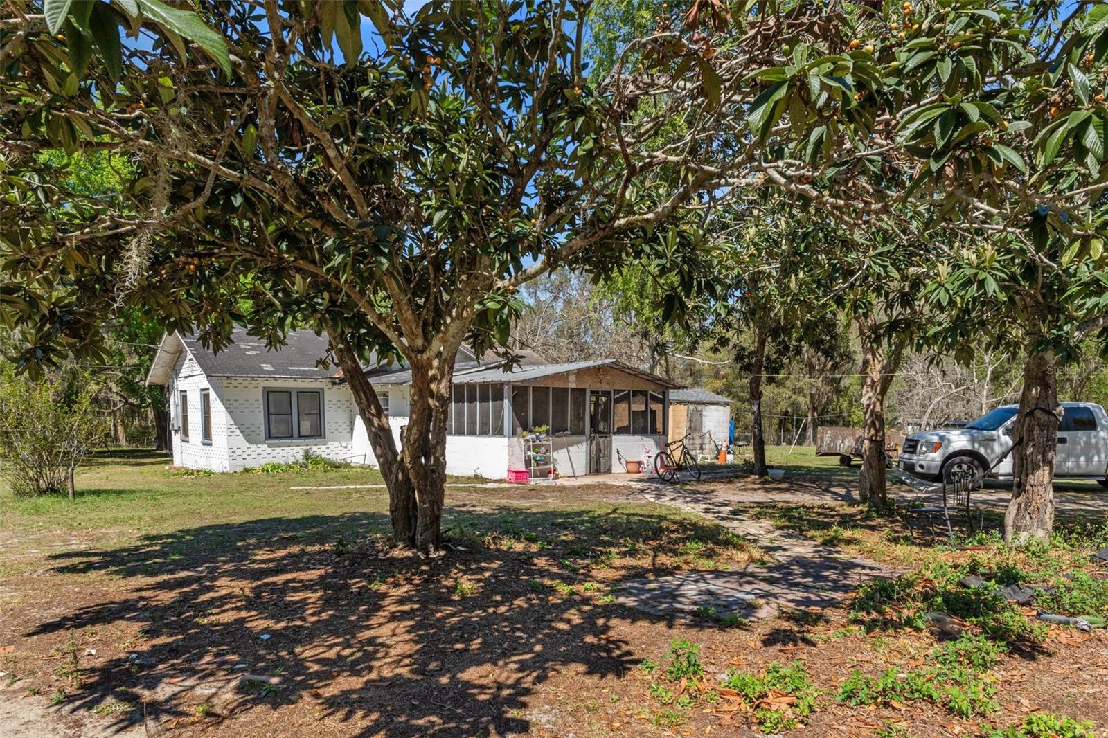 Image 8 of 14 For 22295 Powell Road