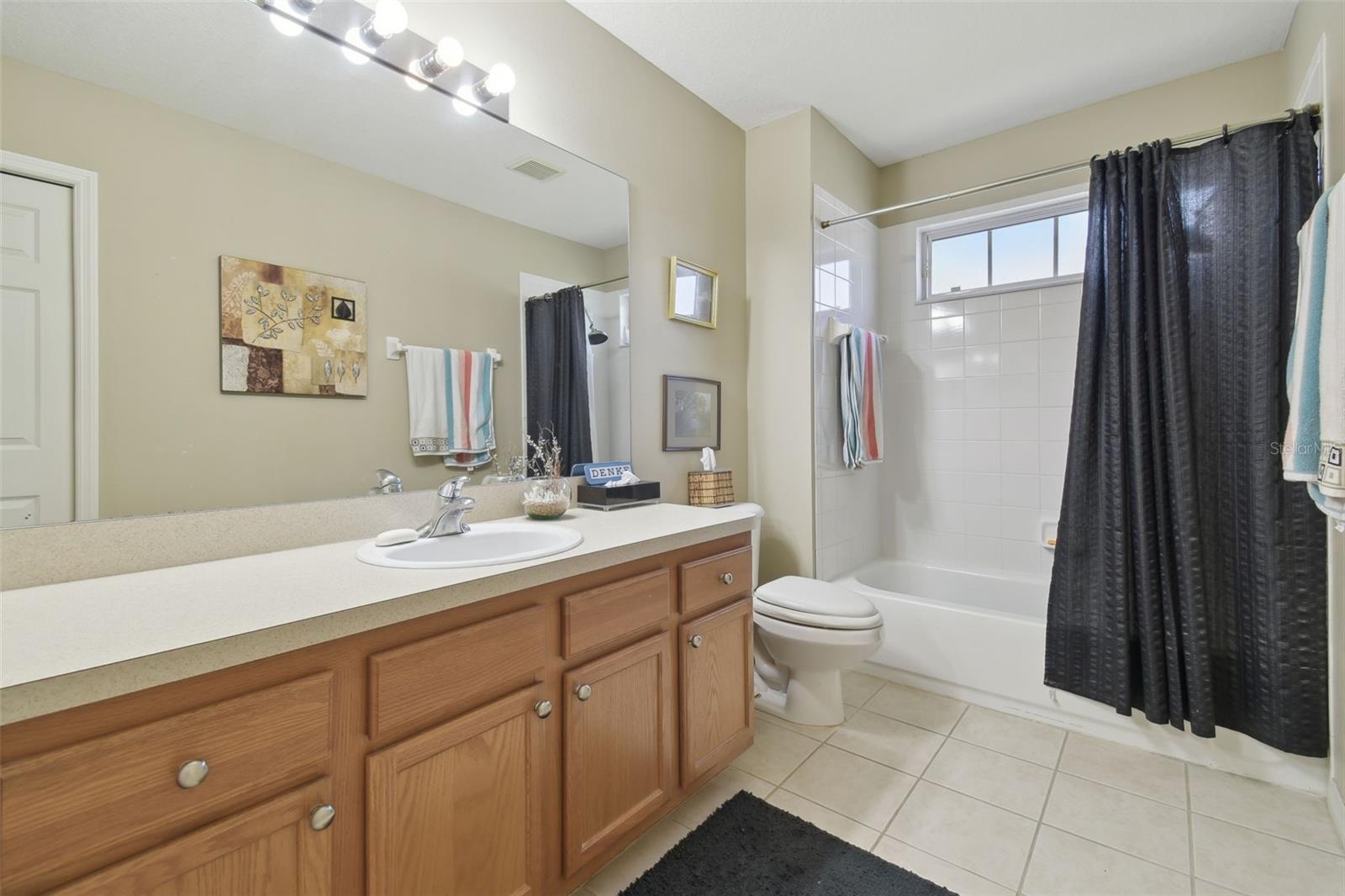 Listing photo id 8 for 11240 Windsor Place Circle Circle