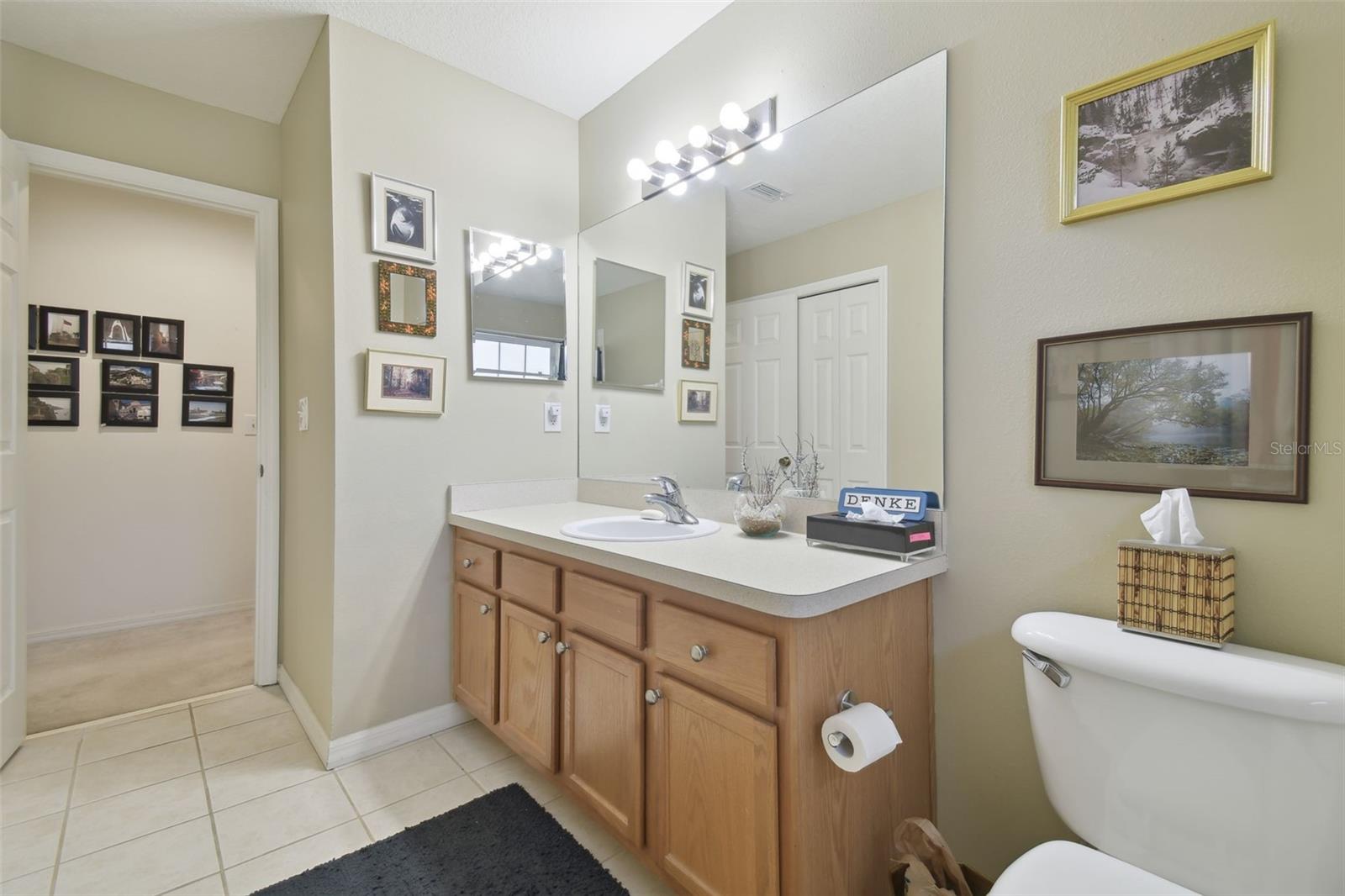 Listing photo id 9 for 11240 Windsor Place Circle Circle